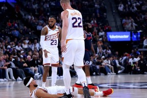 开元棋牌入口包含华盛顿奇才转会期状态回暖，志在中超名次提升，信心回归，资深球员宣示担当的词条